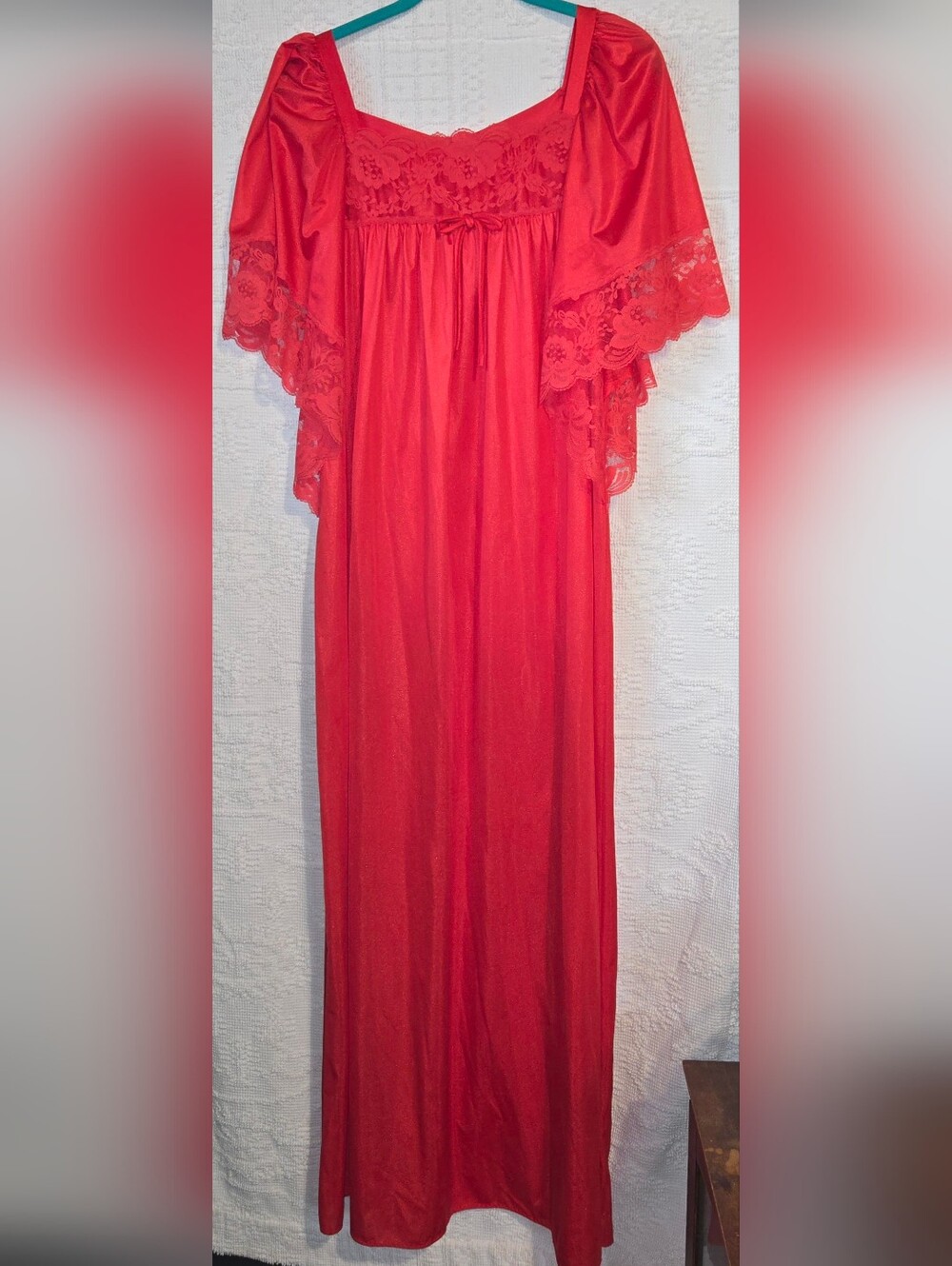 Red Lingerie Peignoir Nightgown 70s Angel Wing‎ Nylon Sheer Silky Lace Vintage